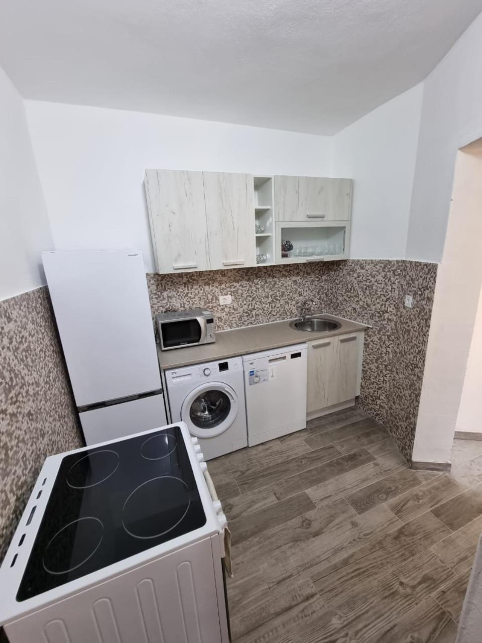 Apartments Vukmarkovic Sutomore Ngoại thất bức ảnh