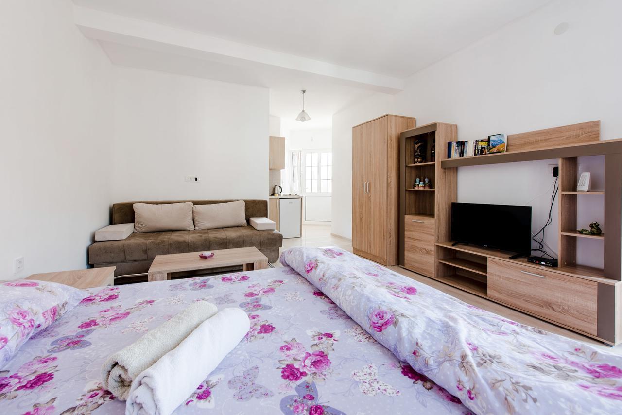 Apartments Vukmarkovic Sutomore Ngoại thất bức ảnh